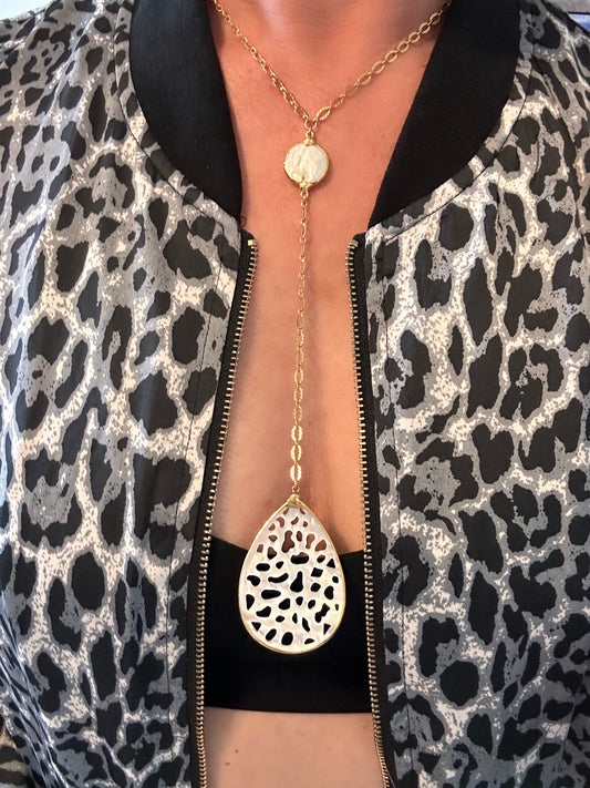 Oval Mother Of Pearl Necklace