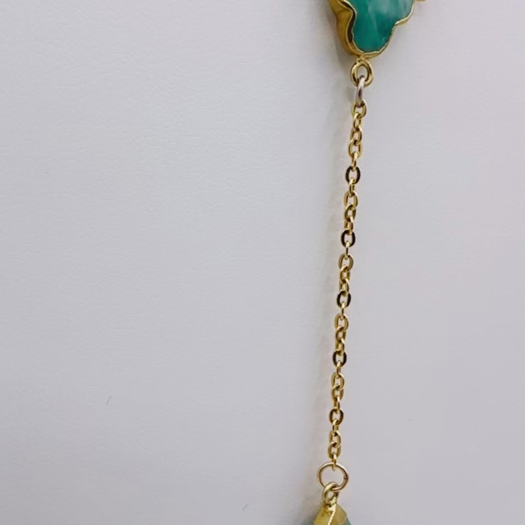 video-of-a-malachite-lariate-necklace-moving-belaoca-jewelry