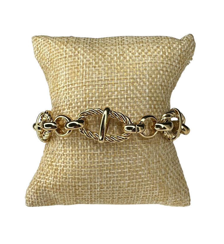 Oval Knotted Bracelet