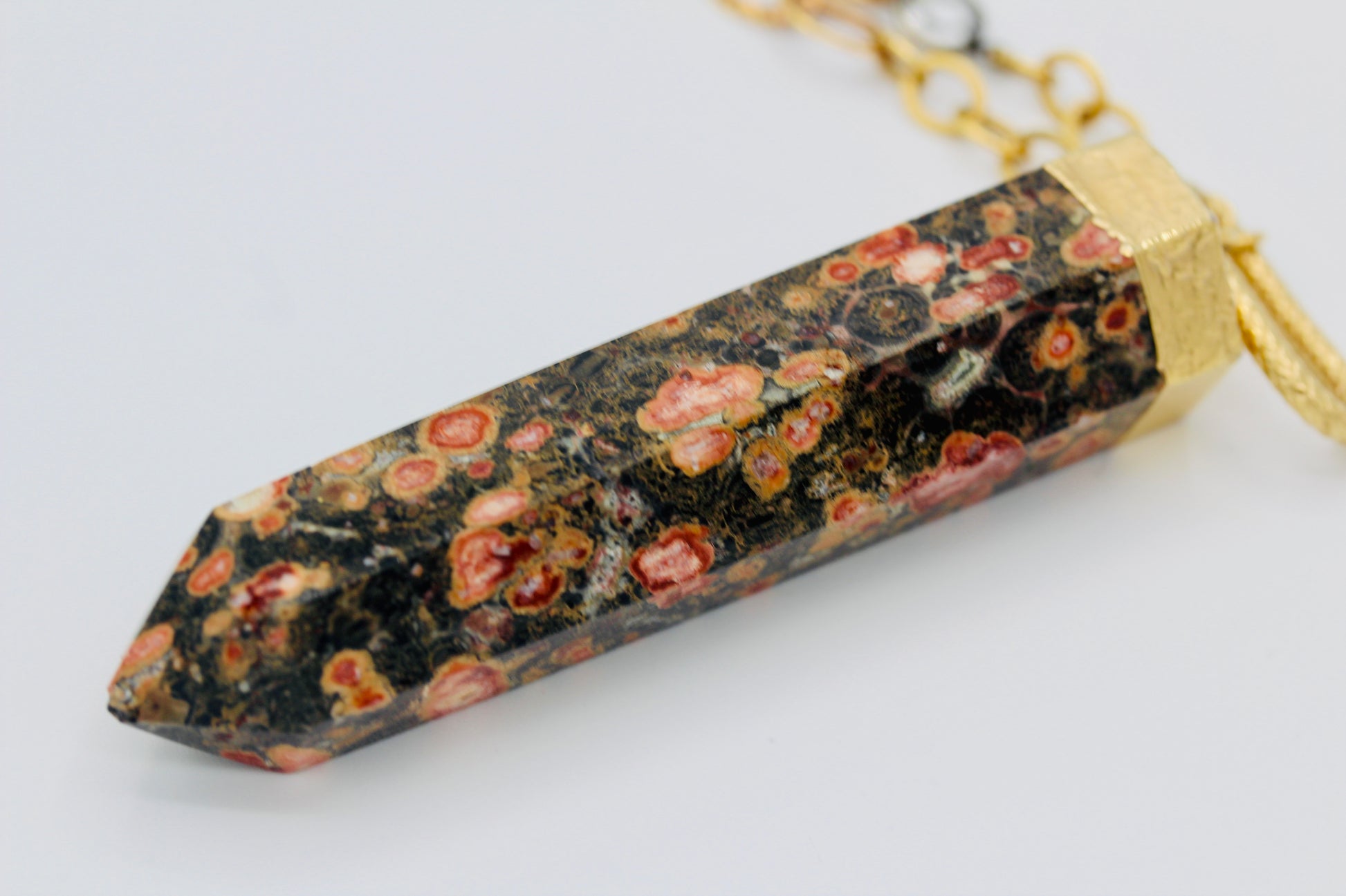 Picture-gemstone-leaopar-skin-orflower-jasper-point-necklace-orange-and-black-belaroca-jewelry